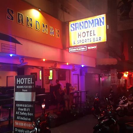 Sandman Hotel & Sports Bar Pattaya Exterior foto