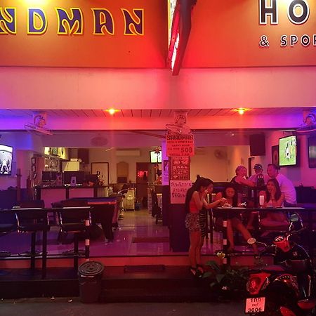 Sandman Hotel & Sports Bar Pattaya Exterior foto