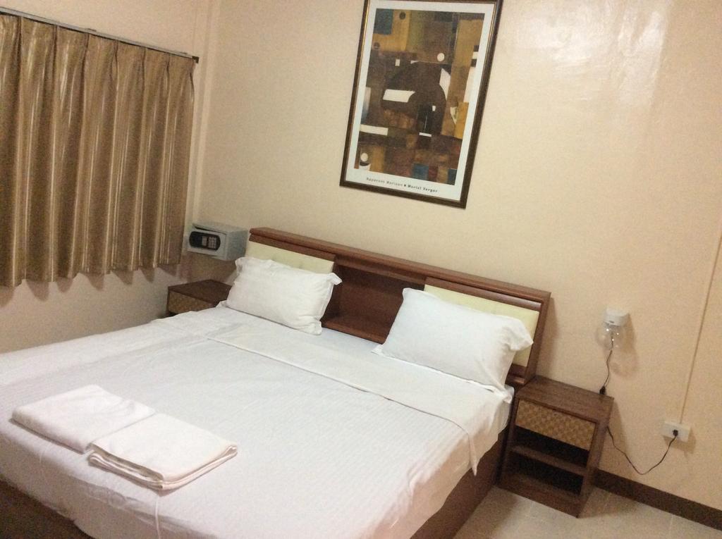 Sandman Hotel & Sports Bar Pattaya Habitación foto